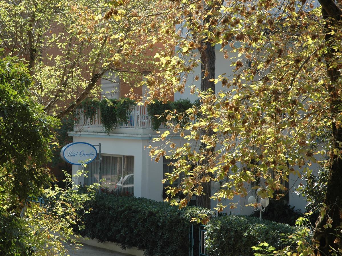 Hotel Pensione Ornella Cesenatico Buitenkant foto