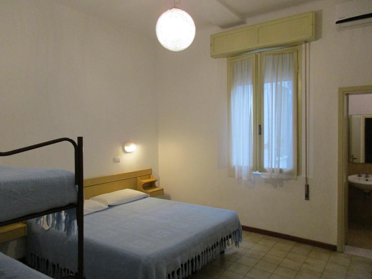Hotel Pensione Ornella Cesenatico Buitenkant foto